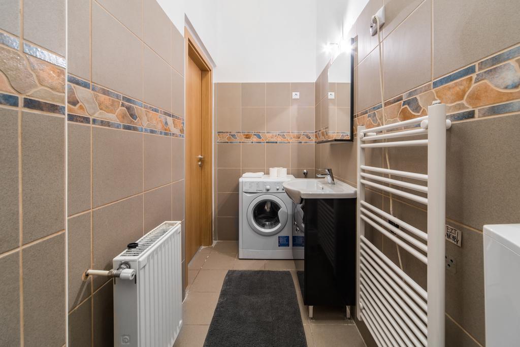 Anker Palace Apartment Budapest Eksteriør billede